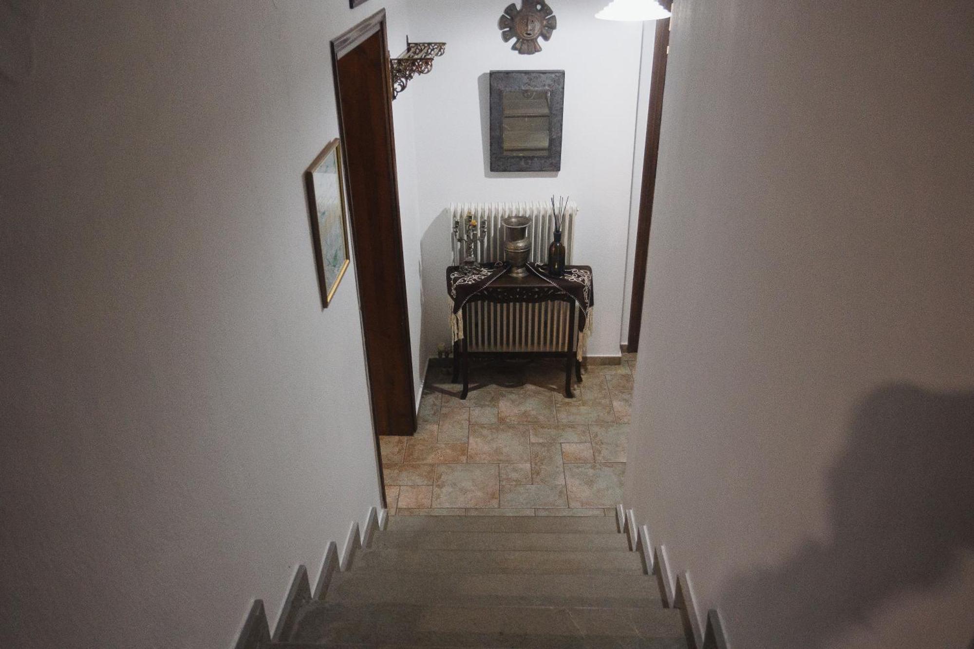 Billiard Home In Trikala Eksteriør bilde